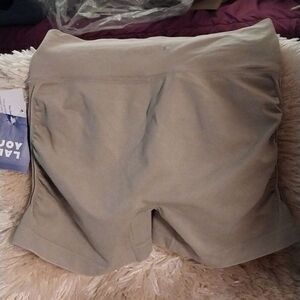 Joy Lab Women's High-Rise Seamless  Taupe Bike Shorts with  Ruched  NWT SizeM